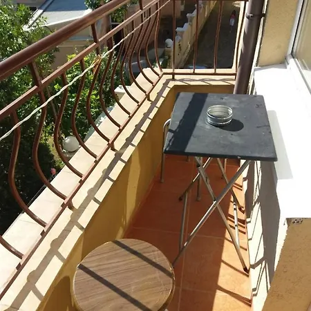 Yug פרימורסקו