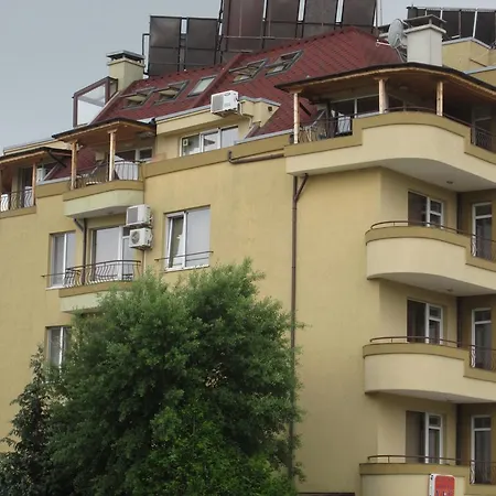 Guest house Yug Primorsko